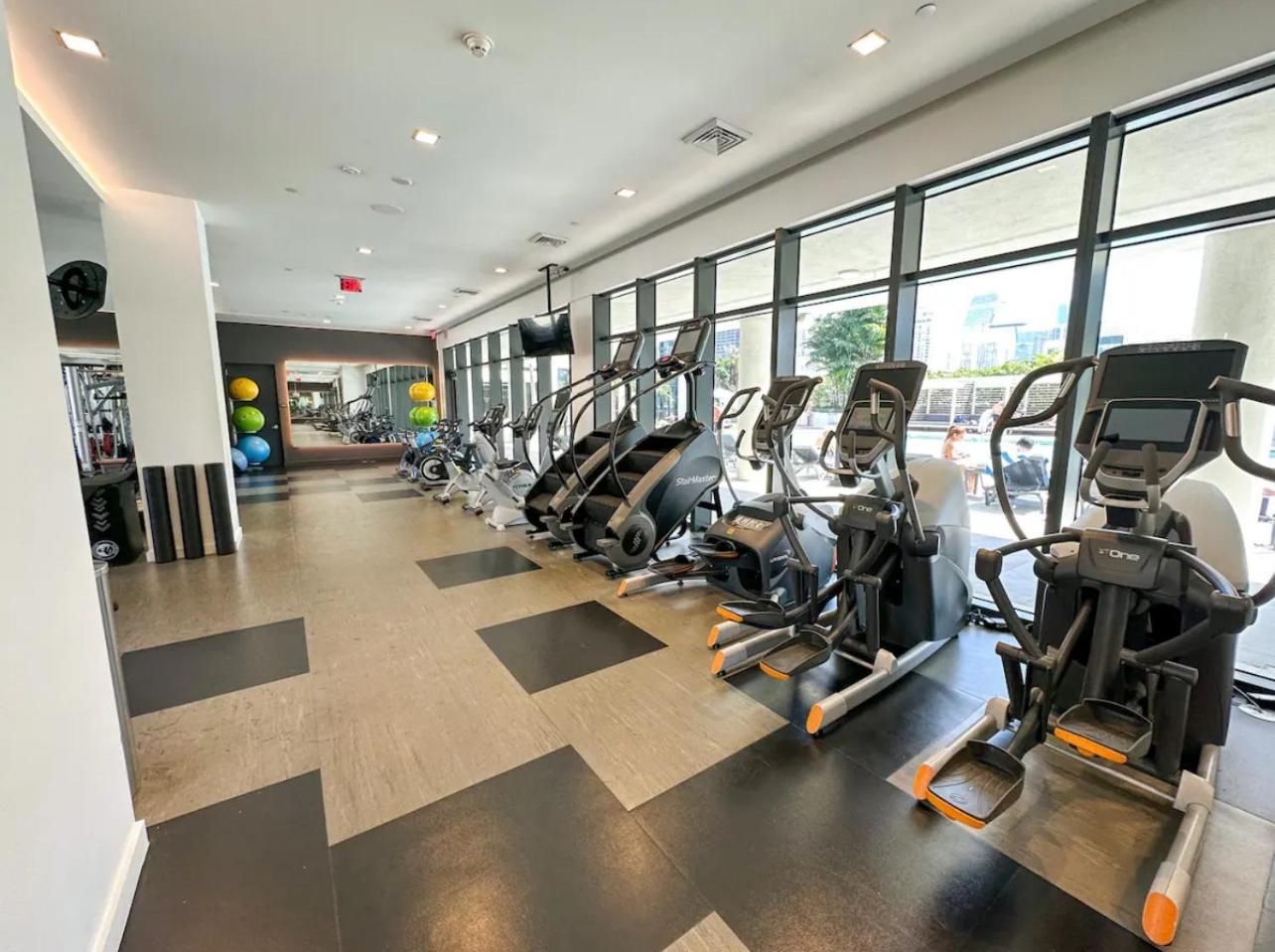 Apartamento X-lounge Ii - Highrise In The Heart Of Downtown With Rooftop Pool & Skyline Views