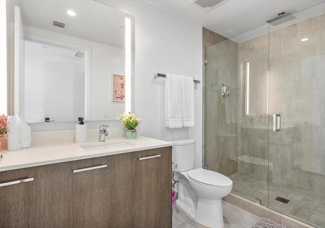 Apartamento X-lounge Ii - Highrise In The Heart Of Downtown With Rooftop Pool & Skyline Views *